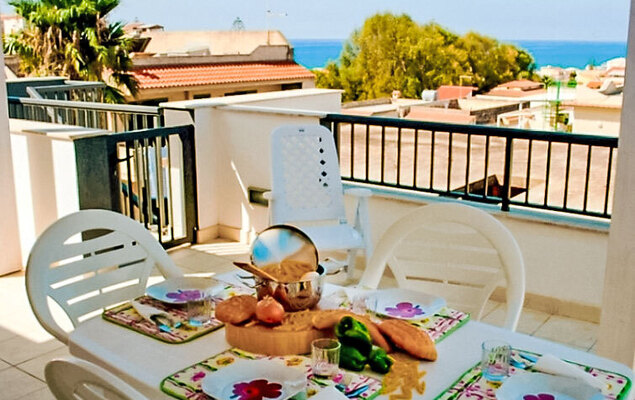 Cava Larica - Photo 1